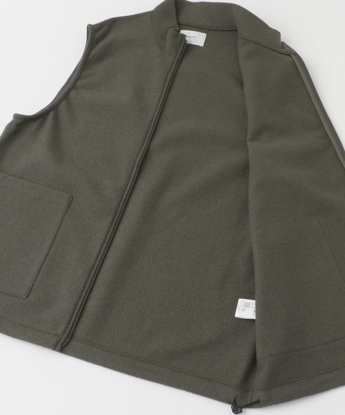 unify（ユニファイ）の「UNIFY　ウーリング縮絨ベスト（ベスト・レディース・オリーブ/ブラック・-）」の11枚目の写真