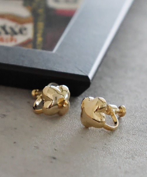 niko and...（ニコアンド）の「FITモチーフイヤリング（イヤリング・レディース・その他2/その他3/その他4/その他1・0）」の2枚目の写真