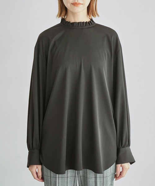 ROPE' PICNIC(ロペピクニック)の「フリルカラーチュニックブラウス(シャツ/ブラウス・レディース・チャコールグレー/オフホワイト/ベージュ系その他・38)」の21枚目の写真