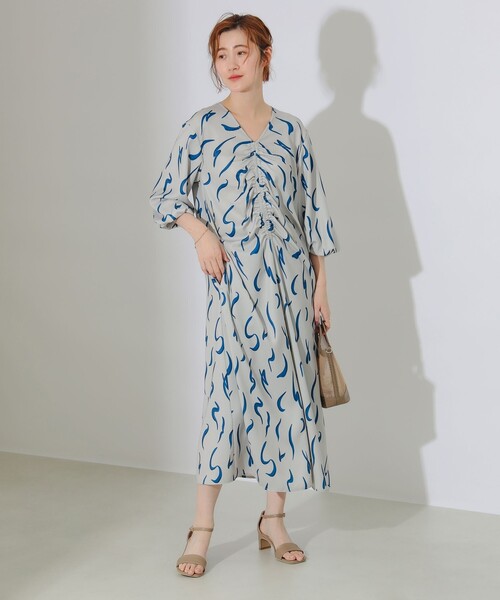 B:MING by BEAMS(ビーミングバイビームス)の「【玉城ティナさん着用】B:MING by BEAMS / アート プリント ワンピース(ワンピース・レディース・ブラウン系その他/ネイビー・MEDIUM/SMALL)」の7枚目の写真
