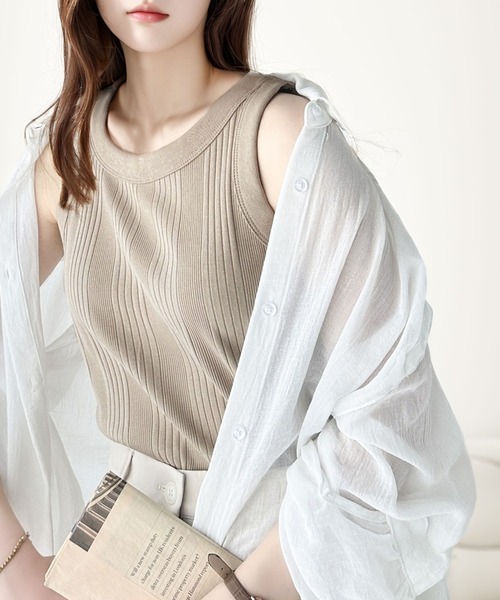 classicalelf(クラシカルエルフ)の「デコルテを美しく魅せる。オーガニックコットンランダムテレコアソートシンプルタンクトップ(タンクトップ・レディース・ホワイト/ホワイト系その他2/グレイッシュベージュ/ブラック/ホワイト系その他/ベージュ系その他・LARGE/SMALL/MEDIUM/X-LARGE)」の14枚目の写真