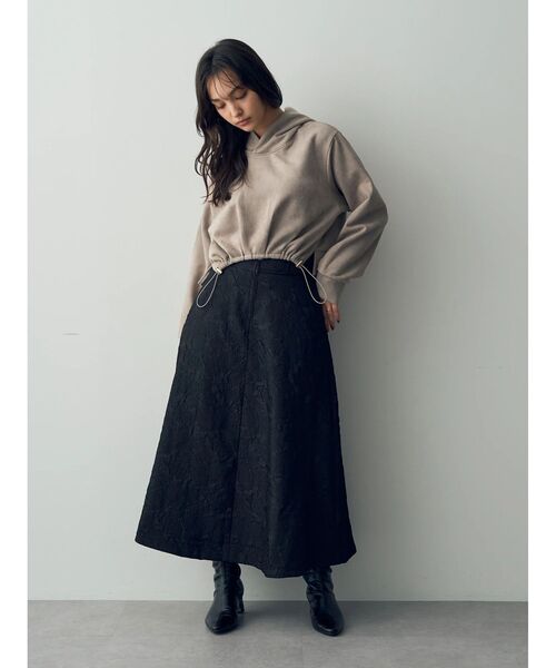 YECCA VECCA（イェッカヴェッカ）の「ふくれジャガード中綿フレアスカート（スカート・レディース・ブラック/ブルー/キャメル・S/M）」の17枚目の写真