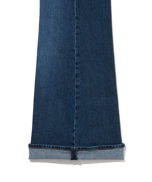 Levi's（リーバイス）の「Levi's/リーバイス RIBCAGE BELLS ミディアムインディゴ SONOMA TRAIN（デニムパンツ・レディース・インディゴブルー・26inch/23inch/27inch/28inch/25inch/24inch）」の8枚目の写真