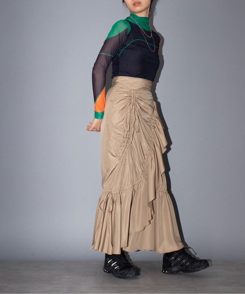 MAISON BREEZE reveur（メゾンブリーズレヴール）の「【MAISON BREEZE reveur】マーメイドシャーリングフリルスカート trc（スカート・レディース・ベージュ/ブラック/カーキ・FREE）」の21枚目の写真