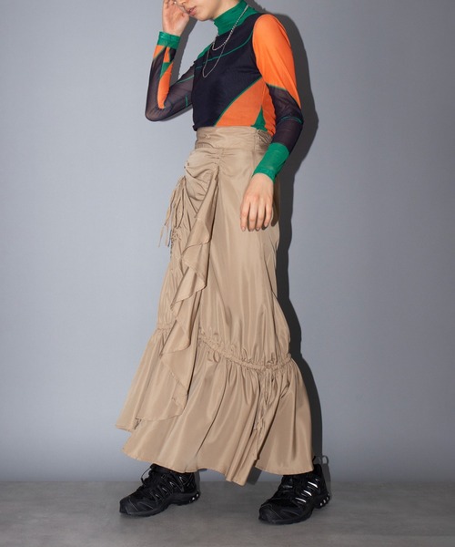 MAISON BREEZE reveur（メゾンブリーズレヴール）の「【MAISON BREEZE reveur】マーメイドシャーリングフリルスカート trc（スカート・レディース・ベージュ/ブラック/カーキ・FREE）」の22枚目の写真