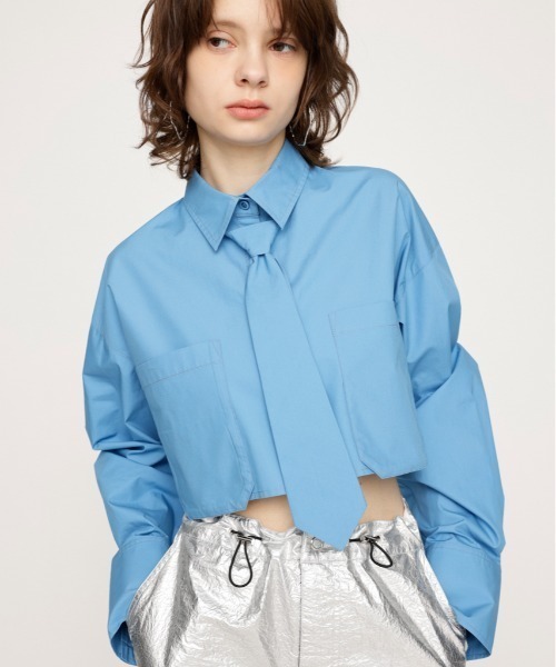 SLY - 【SLY】CROP SH WITH TIE /クロップシャツウィズタイ SLY（スライ）の「CROP SH WITH TIE クロップ シャツ ウィズ