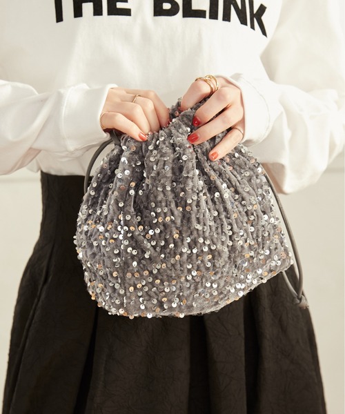 ANGIE（アンジー）の「スパンコール巾着バッグ（ハンドバッグ・レディース・ブラック/シルバー・FREE）」の9枚目の写真