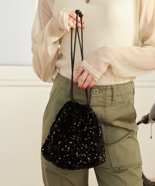 ANGIE（アンジー）の「スパンコール巾着バッグ（ハンドバッグ・レディース・ブラック/シルバー・FREE）」の13枚目の写真