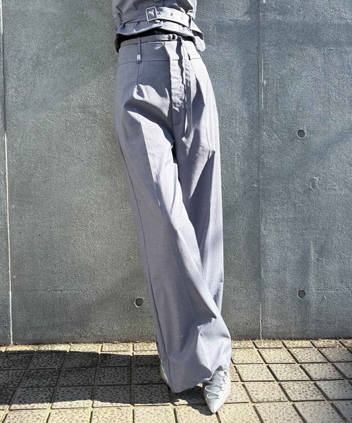 ENVYM（アンビー）の「バックスリットスラックスパンツ（スラックス・レディース・グレー/ブラック・MEDIUM/SMALL）」の21枚目の写真