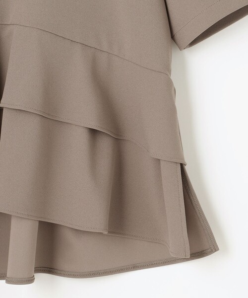 組曲（クミキョク）の「ジョーゼットジャージーフリルブラウス（シャツ/ブラウス・レディース・ブラウン系/ブラック系/ベージュ系/ライトグレー系/サックスブルー系/ネイビー系9・3/2）」の10枚目の写真