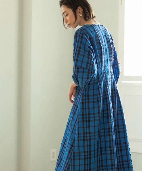 OPAQUE.CLIP（オペークドットクリップ）の「◆サッカーチェックタックフレアワンピース【洗える】（ワンピース・レディース・ブルー系その他/ブラック・36/42/40/38）」の11枚目の写真