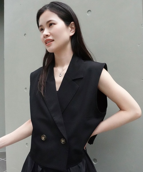 CORNERS（コーナーズ）の「クロップドベスト（ベスト・レディース・チャコールグレー/アイボリー/ブラック・M）」の13枚目の写真