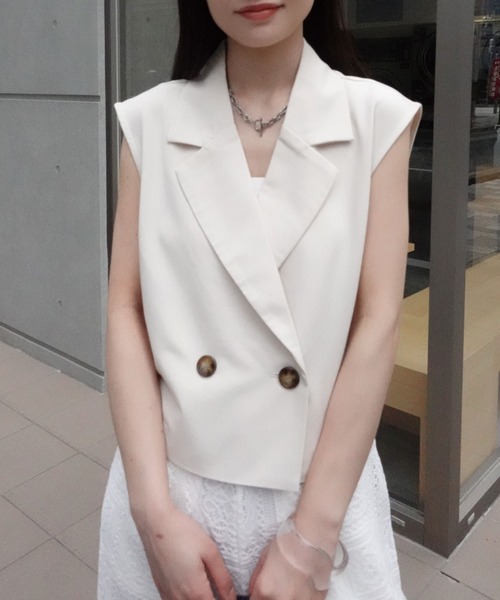 CORNERS（コーナーズ）の「クロップドベスト（ベスト・レディース・チャコールグレー/アイボリー/ブラック・M）」の17枚目の写真