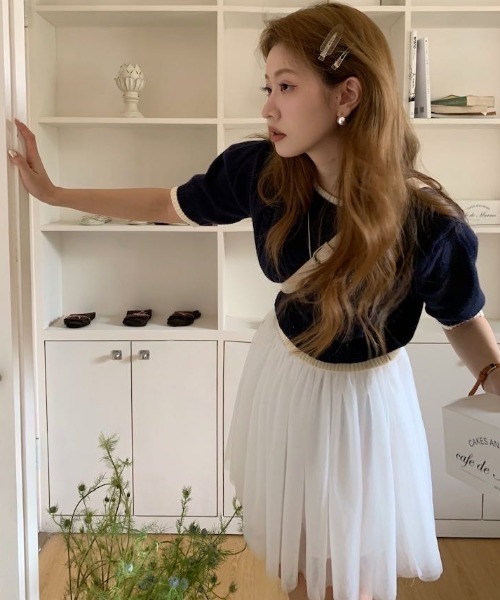 NANEA（ナネア）の「パフスリーブケーブル編み半袖ニットトップス（ニット/セーター・レディース・ネイビー/グレー/ホワイト・フリー）」の11枚目の写真