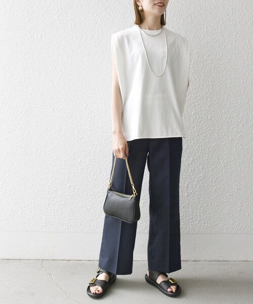 SHIPS any(シップス エニィ)の「SHIPS any:〈抗菌防臭/洗濯機可能〉USAコットン ラウンドヘム ノースリーブ TEE(Tシャツ/カットソー・レディース・ホワイト/ブラック/ブラウン/オレンジ/オリーブ/ピンク・ONE SIZE)」の15枚目の写真