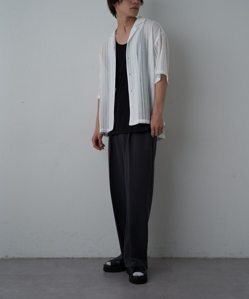 COLONY 2139（コロニートゥーワンスリーナイン）の「G.Y.M スポーティーポンチロングタンク（タンクトップ・メンズ・ホワイト/ブラック・LARGE/MEDIUM）」の15枚目の写真