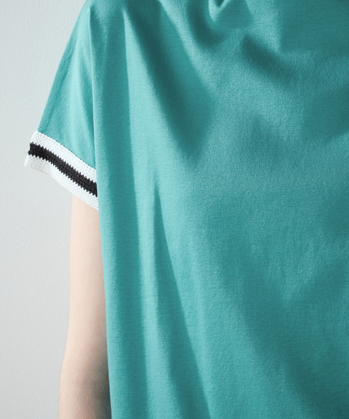 LE SOUK HOLIDAY(ルスークホリデー)の「【接触冷感】袖テープモックネックTシャツ(Tシャツ/カットソー・レディース・グリーン/ピンク/カーキ/オフホワイト/ベージュ・L/M)」の11枚目の写真