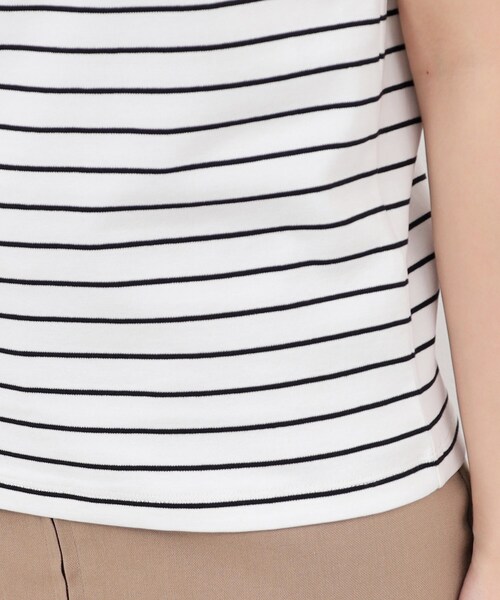 index（インデックス）の「◆UV エンブレム刺繍コットンTシャツ【接触冷感/洗濯機洗い可】（Tシャツ/カットソー・レディース・ホワイト系9/ブラック/オフホワイト/ナチュラル・36/38/40/42）」の5枚目の写真