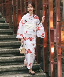 La boutique BonBon（ラブティックボンボン）の「【mikiセレクト】ニュアンスカラー特選サテン帯浴衣2点セット（浴衣）」