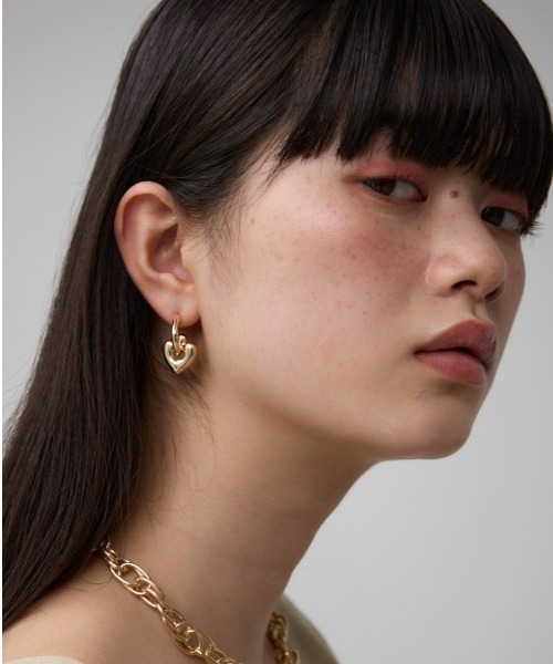 AZUL by moussy（アズールバイマウジー）の「マルチチャームミニフープピアス（ピアス（両耳用）・レディース・その他2/その他3/マルチ・FREE）」の14枚目の写真