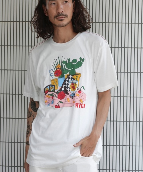 RVCA(ルーカ)の「RVCA メンズ 【LUKE P】 LUKE STILL LIFE SS Tシャツ 【2024年夏モデル】/ルーカ半袖Tシャツ(Tシャツ/カットソー・メンズ・オフホワイト/ブラック・LARGE/MEDIUM/SMALL/X-LARGE)」の5枚目の写真