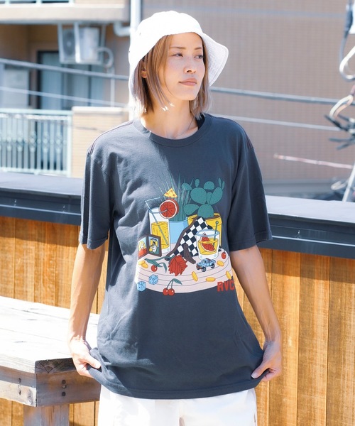 RVCA(ルーカ)の「RVCA メンズ 【LUKE P】 LUKE STILL LIFE SS Tシャツ 【2024年夏モデル】/ルーカ半袖Tシャツ(Tシャツ/カットソー・メンズ・オフホワイト/ブラック・LARGE/MEDIUM/SMALL/X-LARGE)」の14枚目の写真