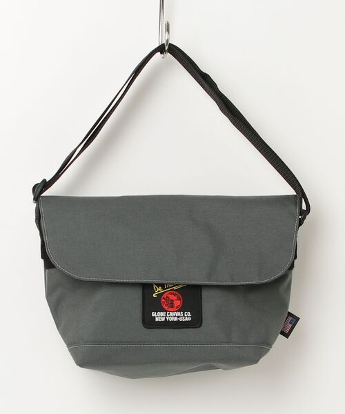 De Martini(ディ マティーニ)の「De Martini MESSENGERBAG (SMALL) (DM3604)(メッセンジャーバッグ・メンズ・マルチ/ブラック/ネイビー/オレンジ/グリーン/グレー/サックスブルー・FREE)」の3枚目の写真
