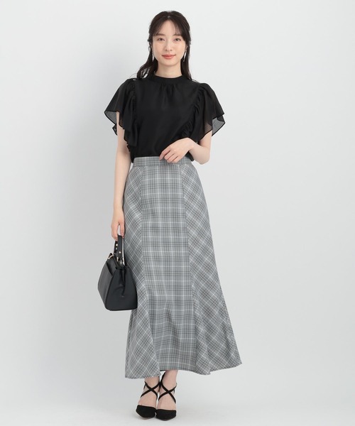 Andemiu（アンデミュウ）の「シアーラッフルスタンドブラウス136089（シャツ/ブラウス・レディース・オレンジ/ブラック/オフホワイト・FREE）」の4枚目の写真