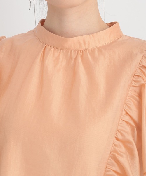 Andemiu（アンデミュウ）の「シアーラッフルスタンドブラウス136089（シャツ/ブラウス・レディース・オレンジ/ブラック/オフホワイト・FREE）」の10枚目の写真