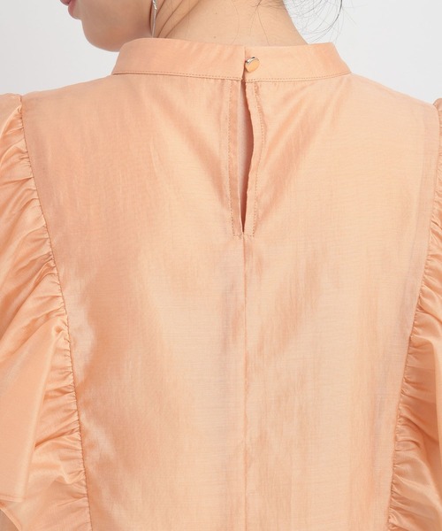 Andemiu（アンデミュウ）の「シアーラッフルスタンドブラウス136089（シャツ/ブラウス・レディース・オレンジ/ブラック/オフホワイト・FREE）」の14枚目の写真