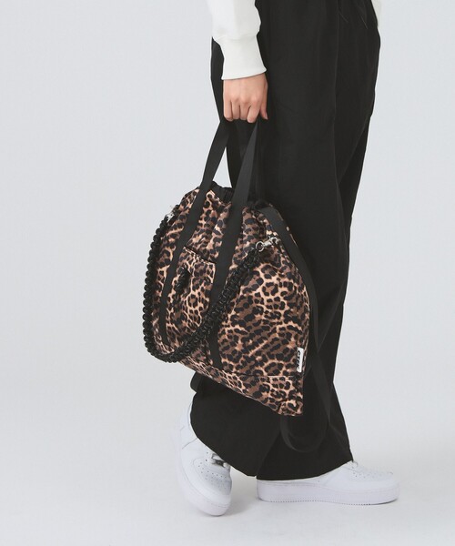 Ray BEAMS(レイビームス)の「CONTROL FREAK / ナイロン 3Way トートバッグ(トートバッグ・レディース・ブラック/グリーン系その他5/グレー/ベージュ/ブラック系その他4/ブラウン/その他・ONE SIZE)」の11枚目の写真