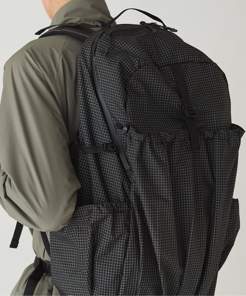 バッグ Transit Backpack One Black  peak 31L Transit Backpack One Black(AC-24AU413BK) | バッグ・リュック