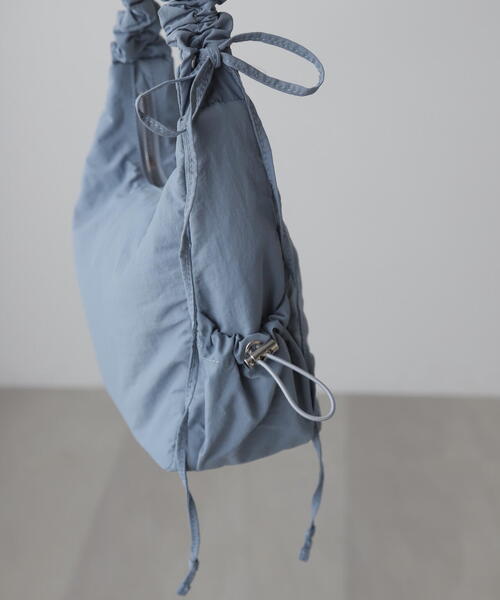 FREE'S MART（フリーズマート）の「◆サイドドロストポケットバッグ（ハンドバッグ・レディース・ブラック/ブルー・ﾌﾘ-）」の12枚目の写真