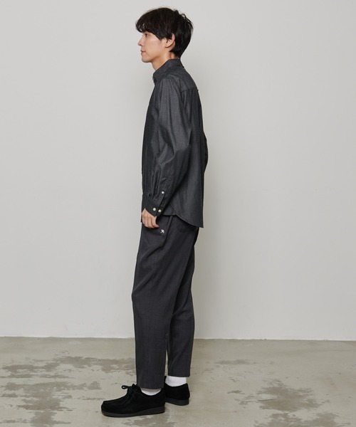 Arnold Palmer（アーノルドパーマー）の「イージーケア デニム 長袖 シェア シャツ（シャツ/ブラウス・レディース・ブラック/ネイビー・S/XS/LL/L/M）」の5枚目の写真