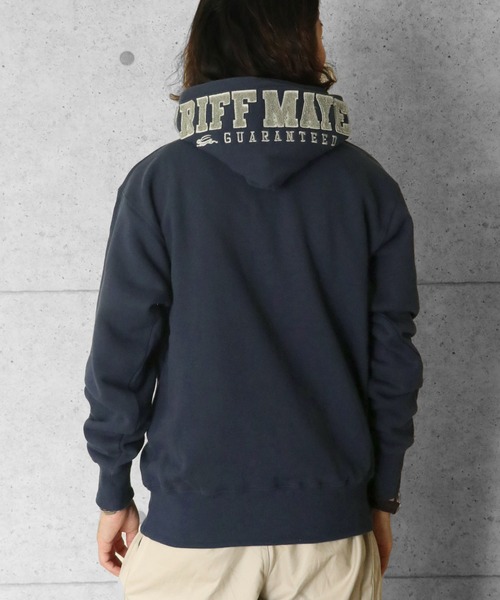 KRIFF MAYER(クリフメイヤー)の「裏起毛パーカー(フードロゴ)(パーカー・メンズ・カーキ/ナチュラル/グレー/チャコール/オレンジ/ネイビー/ピンク/カラフル・MEDIUM/LARGE/X-LARGE)」の6枚目の写真