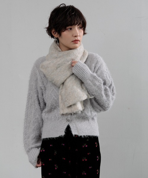 AMERICAN RAG CIE（アメリカンラグシー）の「【ARC】ブラッシュドニットマフラー（マフラー・レディース・オフホワイト/グレー/ベージュ/チャコール・FREE）」の15枚目の写真