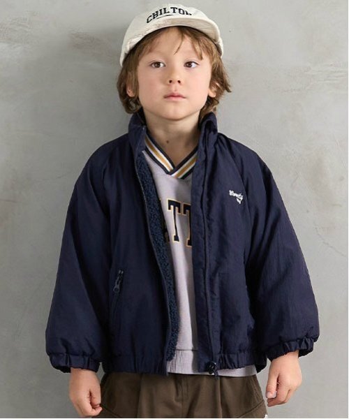 b・ROOM（ビールーム）の「【2WAY】ビッグシルエットリバーシブルブルゾン（ブルゾン・キッズ・ネイビー/グレー/アイボリー/カーキ・100cm/110cm/120cm/130cm/140cm/150cm）」の4枚目の写真