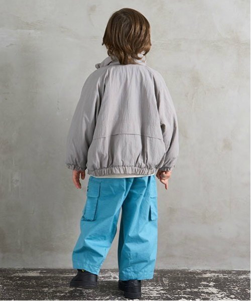 b・ROOM（ビールーム）の「【2WAY】ビッグシルエットリバーシブルブルゾン（ブルゾン・キッズ・ネイビー/グレー/アイボリー/カーキ・100cm/110cm/120cm/130cm/140cm/150cm）」の17枚目の写真