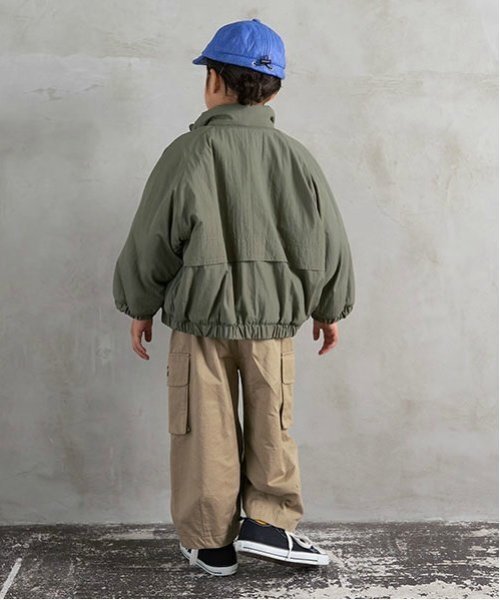 b・ROOM（ビールーム）の「【2WAY】ビッグシルエットリバーシブルブルゾン（ブルゾン・キッズ・ネイビー/グレー/アイボリー/カーキ・100cm/110cm/120cm/130cm/140cm/150cm）」の21枚目の写真