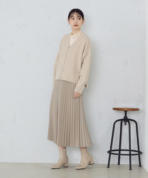 COMME CA ISM(コムサイズム)の「ハイネック長袖 Tシャツ(Tシャツ/カットソー・レディース・アイボリー/ブラック/サックスブルー/グレー・MEDIUM/LARGE)」の6枚目の写真