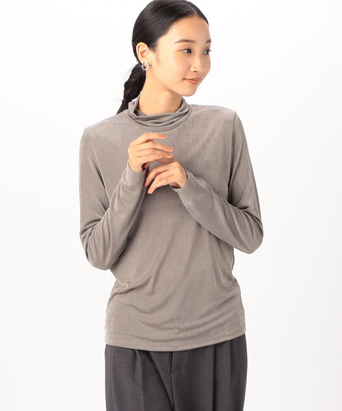 COMME CA ISM(コムサイズム)の「ハイネック長袖 Tシャツ(Tシャツ/カットソー・レディース・アイボリー/ブラック/サックスブルー/グレー・MEDIUM/LARGE)」の9枚目の写真