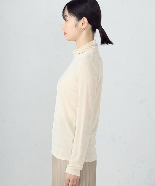 COMME CA ISM(コムサイズム)の「ハイネック長袖 Tシャツ(Tシャツ/カットソー・レディース・アイボリー/ブラック/サックスブルー/グレー・MEDIUM/LARGE)」の15枚目の写真