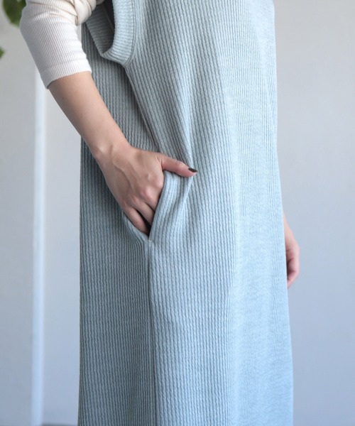 OWLEYE by domingo（アウルアイ バイドミンゴ）の「[ OWLEYE by domingo / アウルアイ ] リブニット ロングベスト（ワンピース・レディース・グレイッシュベージュ/ミント/ライトグレー・FREE）」の20枚目の写真