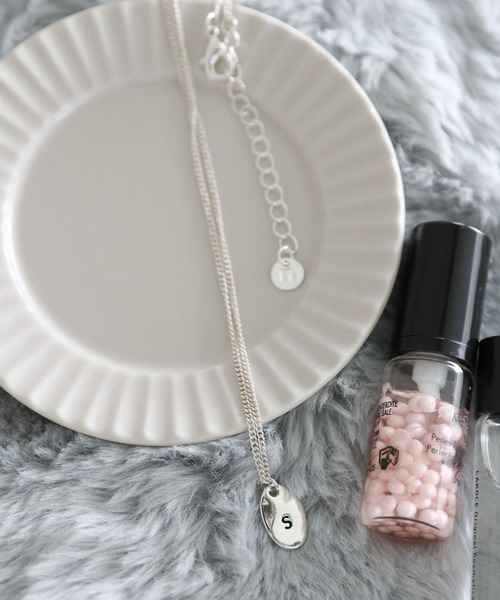 niko and...（ニコアンド）の「イニシャルパーツネックレス（ネックレス・レディース・その他2/その他5/その他1/その他3/ホワイト/その他8/その他6/その他7/その他9/その他4・0）」の6枚目の写真