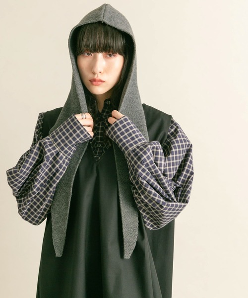 KBF（ケイビーエフ）の「フードマフラー（マフラー・レディース・ボルドー/グレー・ONE）」の8枚目の写真