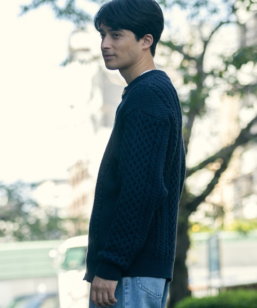 L.L.Bean（エルエルビーン）の「【JAPAN EDITION】ウェイン・フィッシャーマンズ・カーディガン（カーディガン/ボレロ・メンズ・ネイビー/ダークネイビー/アイボリー・MEDIUM/LARGE）」の19枚目の写真