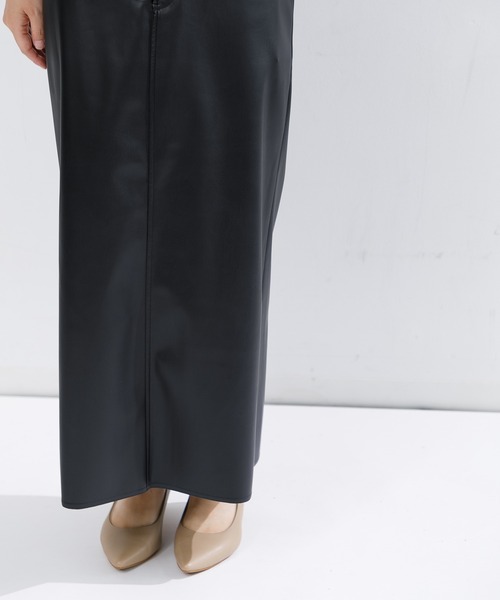 upperhights(アッパーハイツ)の「【WOMEN】upper hights Kloss フェイクレザースカート(スカート・レディース・ブラック・000/1)」の20枚目の写真