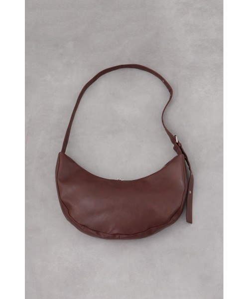 AZUL by moussy(アズールバイマウジー)の「ジップデザインクロスボディバッグ(ボディバッグ/ウエストポーチ・レディース・ブラック/ブラウン・FREE)」の17枚目の写真