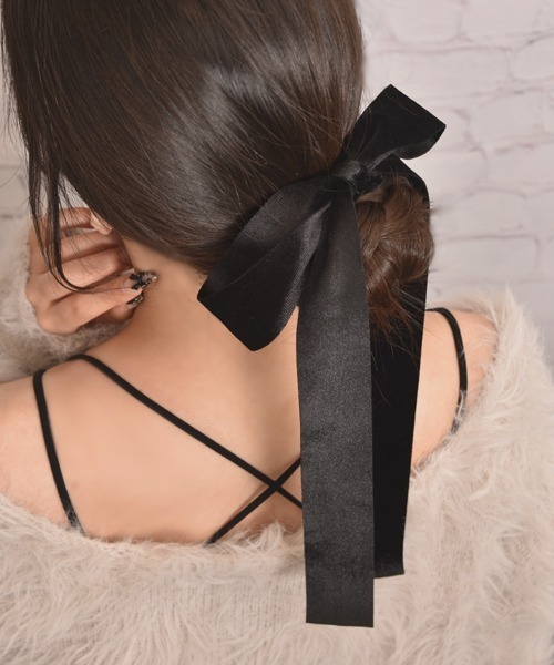 VIBGYOR Women(ヴィブジョー ウィメン)の「【float】ベロア ロング リボン シュシュ(シュシュ・レディース・ブラック・FREE)」の5枚目の写真