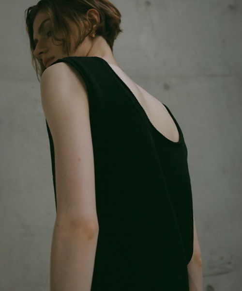 ETRE TOKYO（エトレトウキョウ）の「2ピースアウトリンキングニットプルオーバー（ニット/セーター・レディース・オフホワイト/ブラック/レッド・FREE）」の12枚目の写真